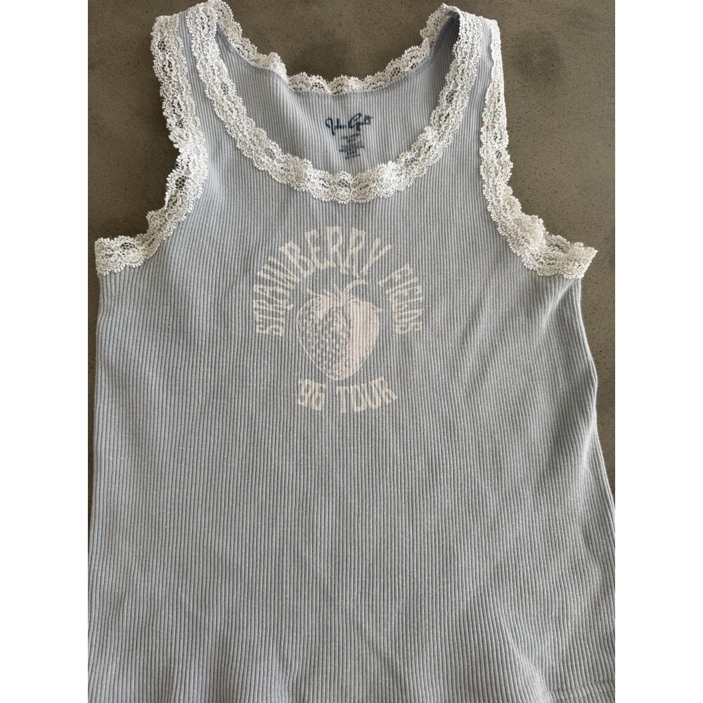 Brandy Melville John Galt Women 3 Tank Top Bundle Lace Graphic Y2K One Size - Picture 3 of 4